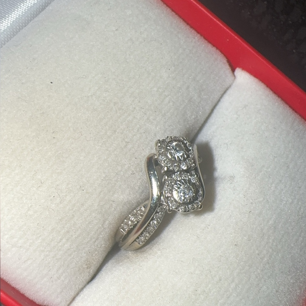 Elegant Silver Double Stone Ring - image 3